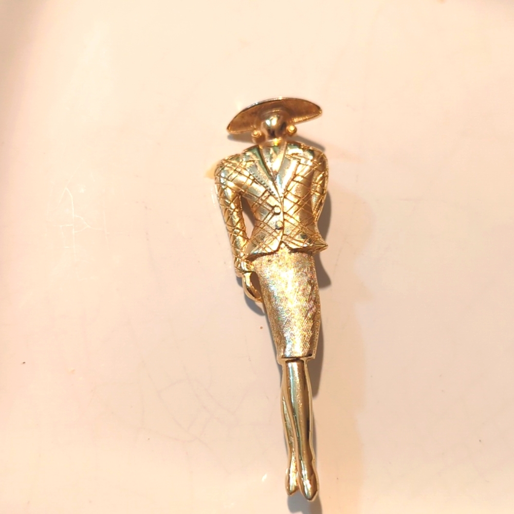VTG M.Jent brooch